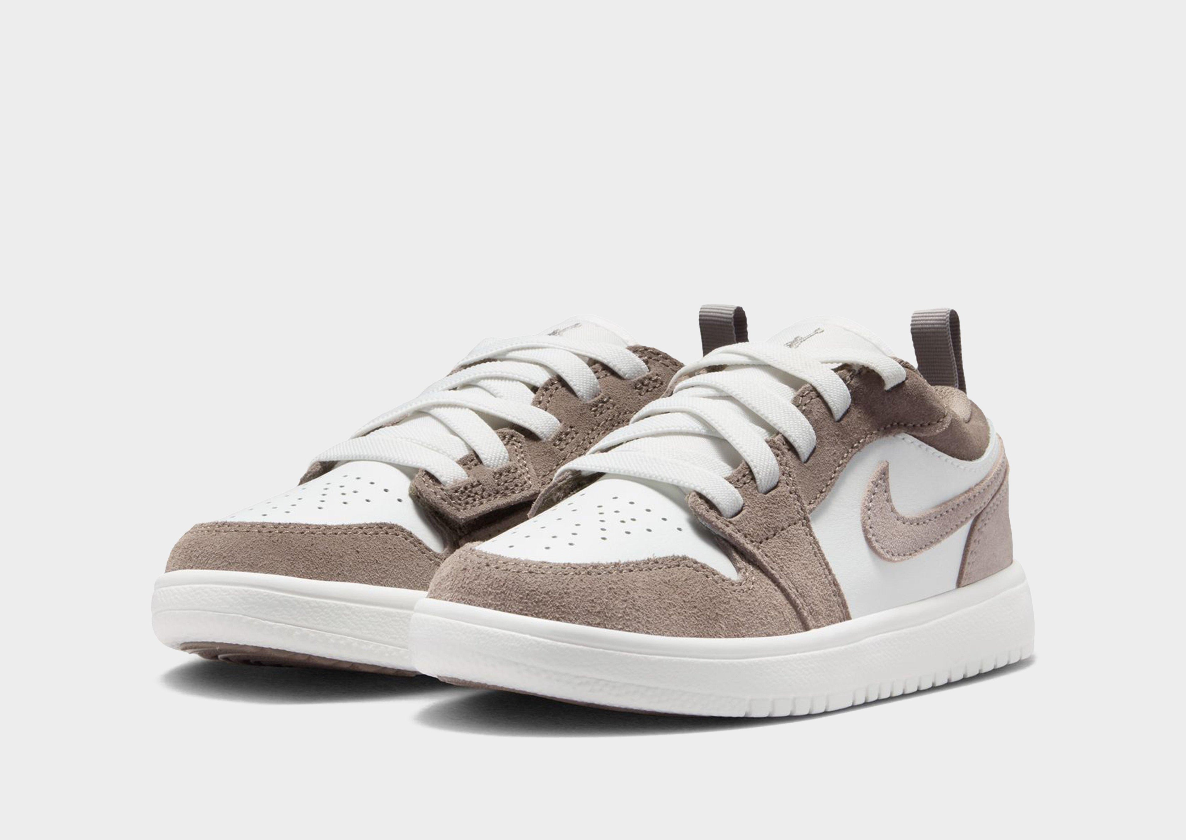 Air 1 Low Children