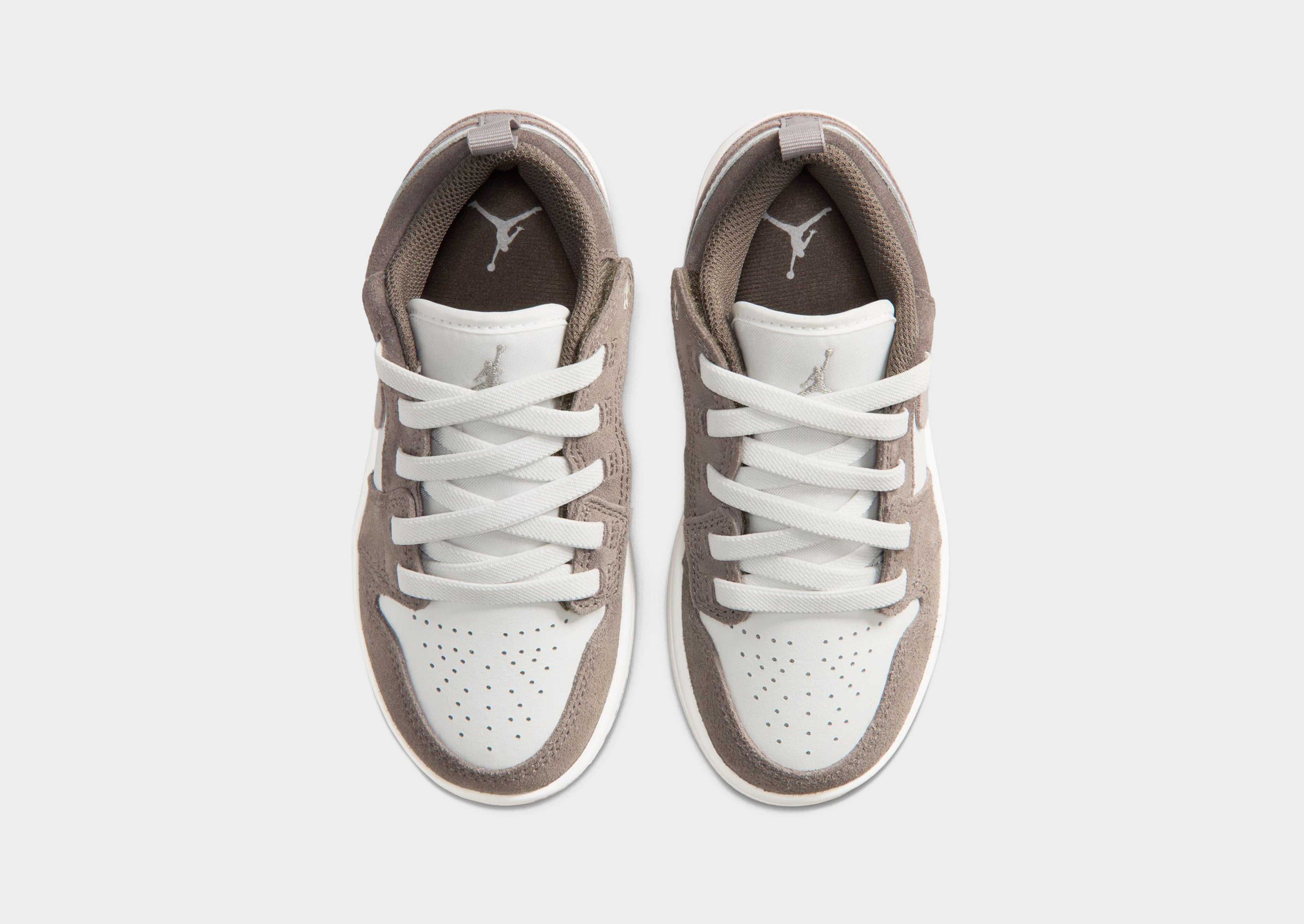 Air 1 Low Children
