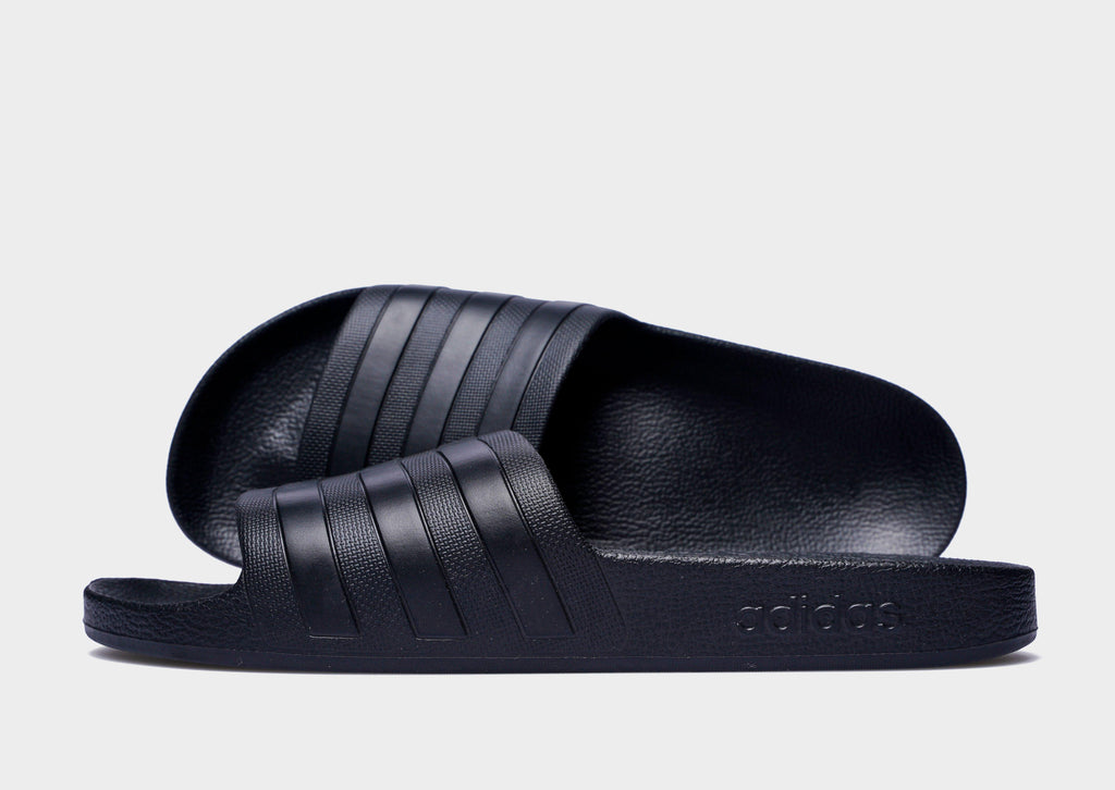 Adilette Aqua Slides