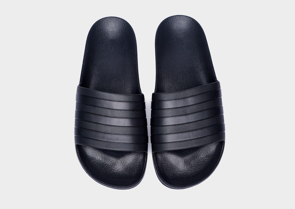 Adilette Aqua Slides