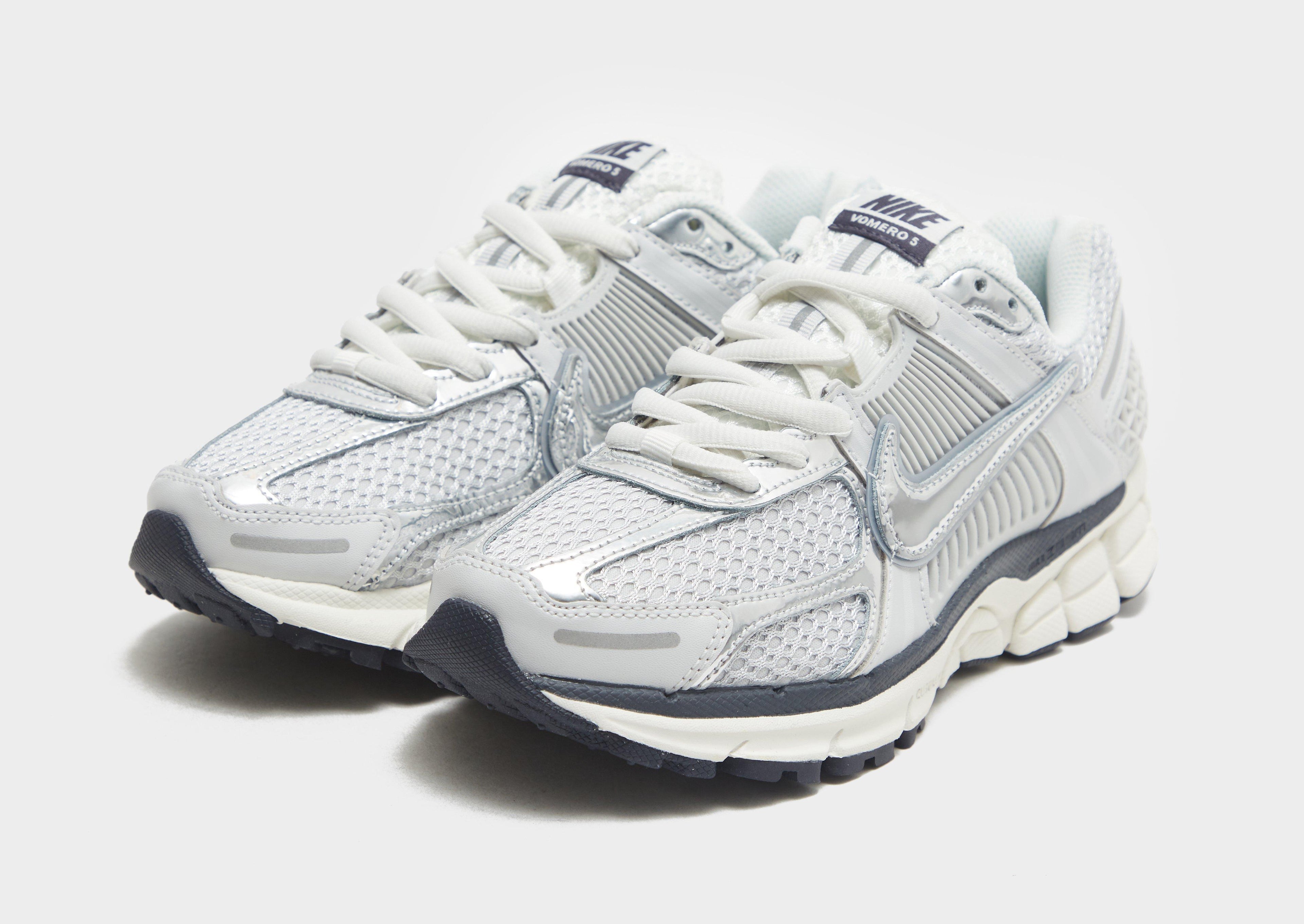 Vomero 5 Women's