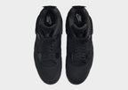 Air 4 'Black Cat'