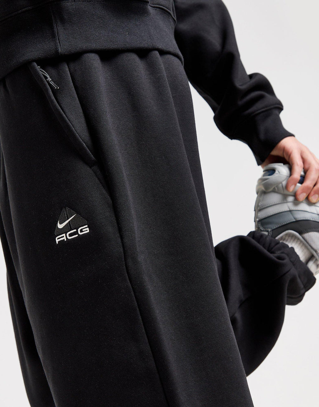 ACG Lungs Therma-FIT Repel Tuff Fleece Pants
