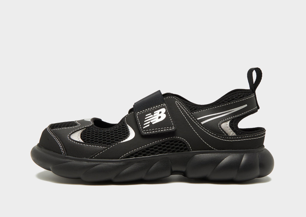 230 Sandals Junior's