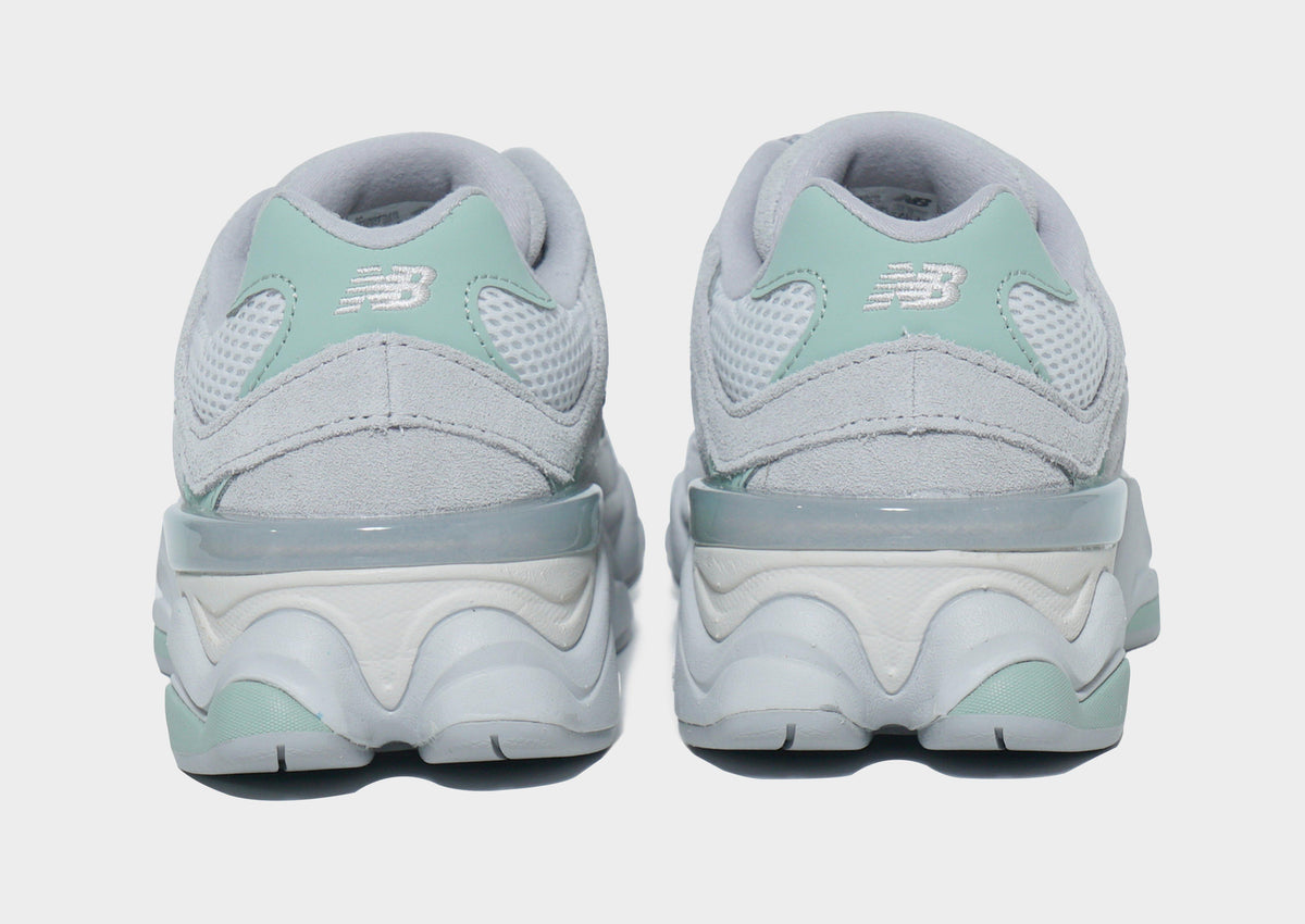 9060 Junior