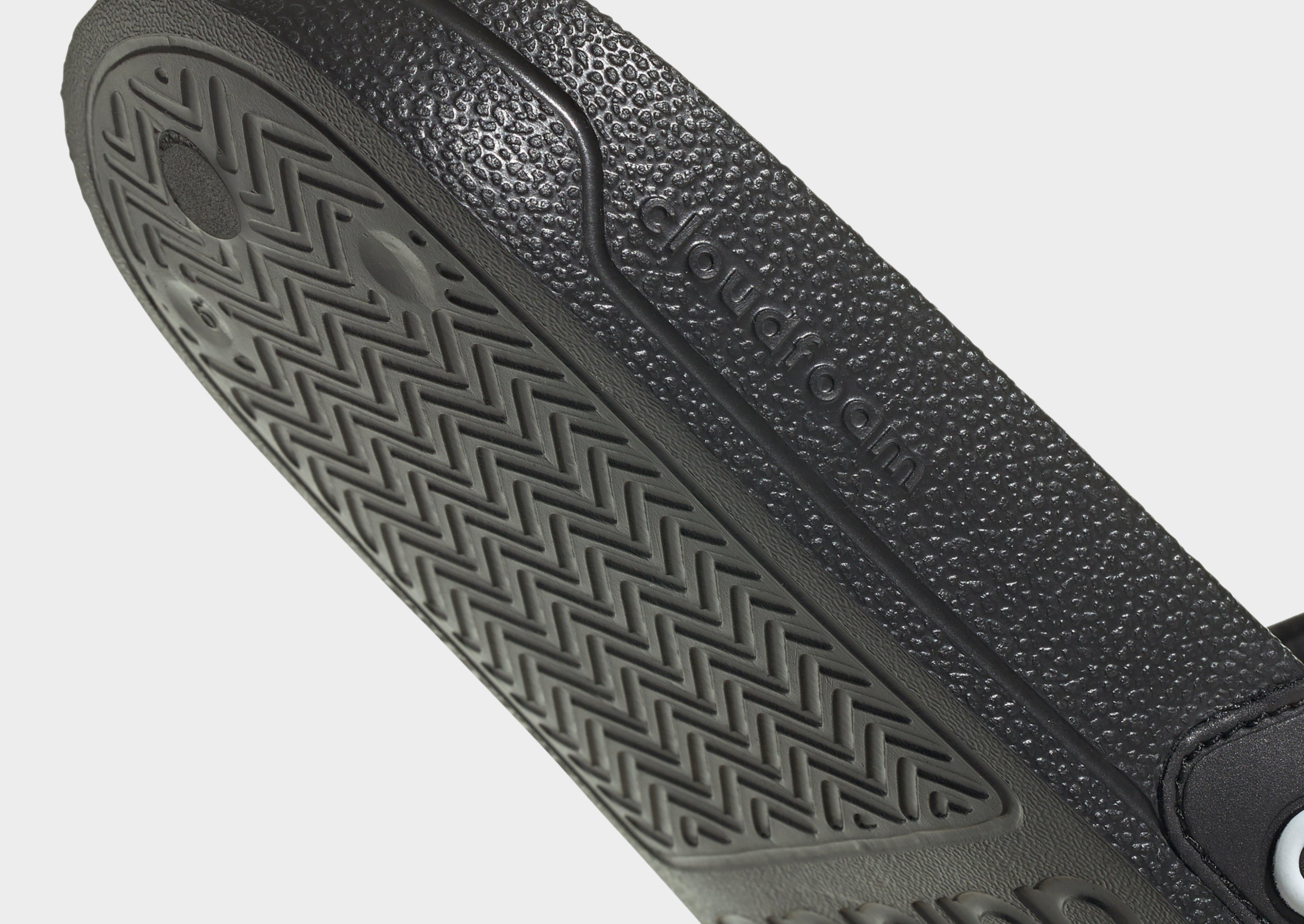 Adilette Slides