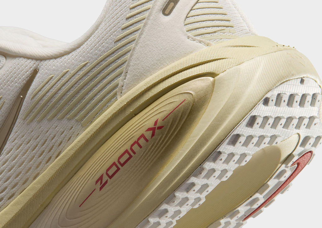 Vomero 18 Women's