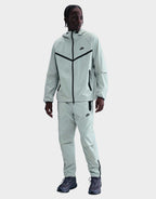 Tech Woven Pants