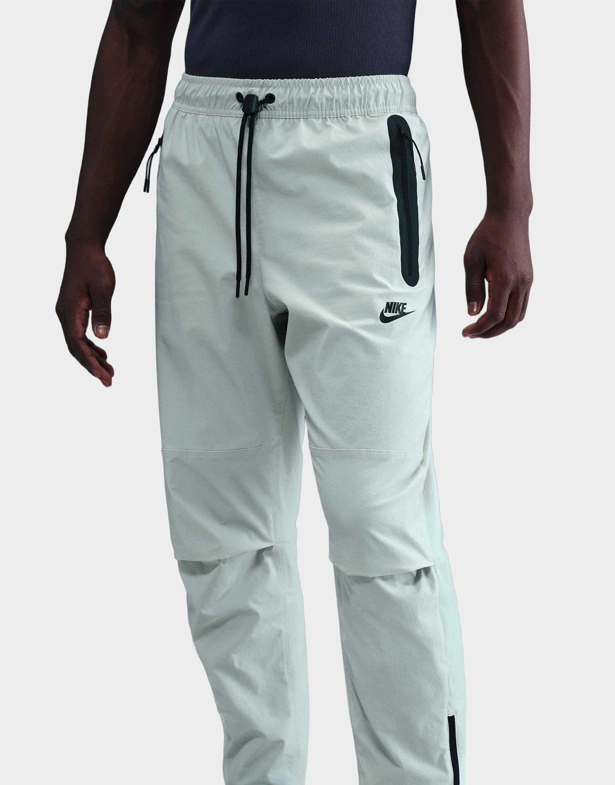 Tech Woven Pants