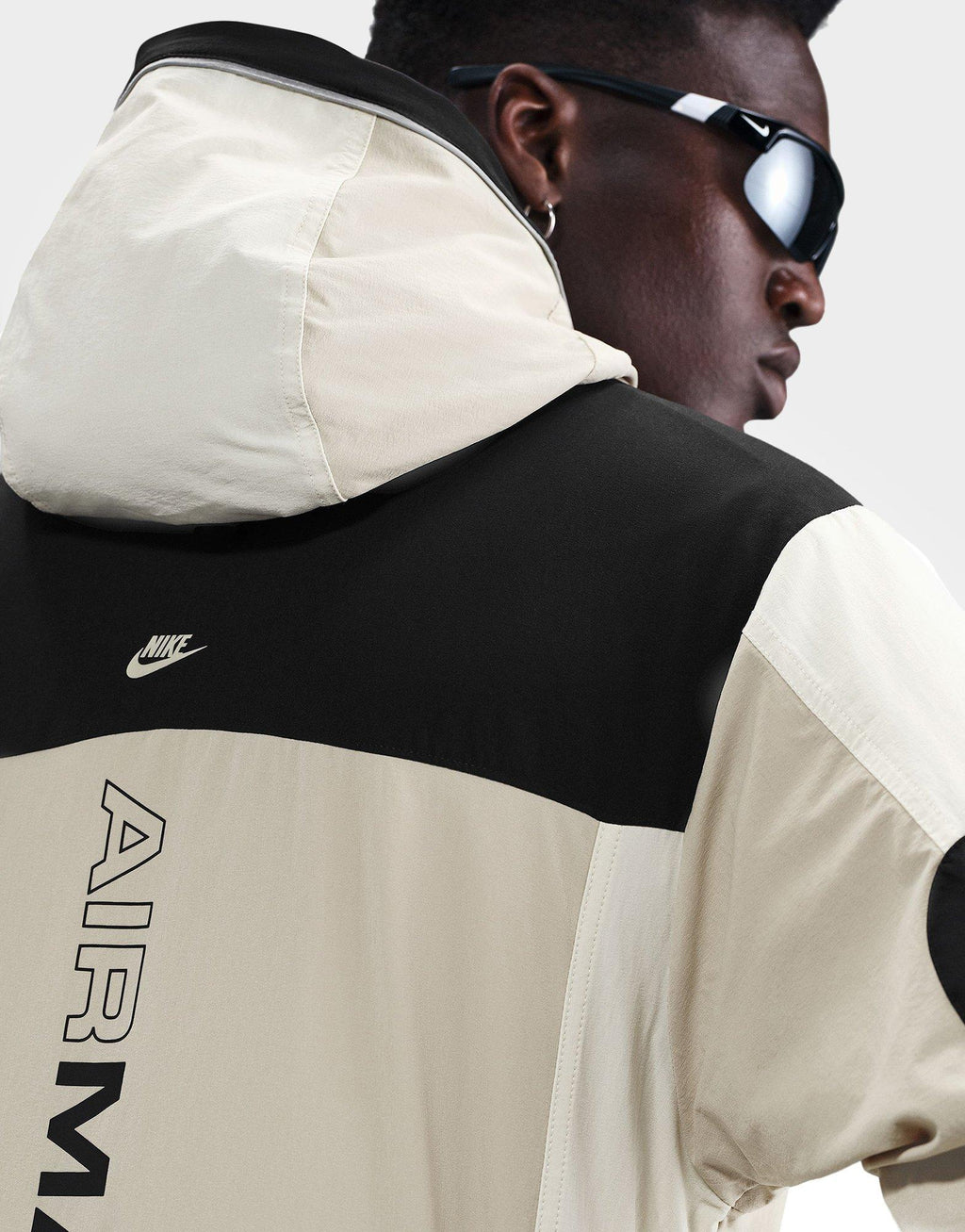 Air Max Woven Jacket