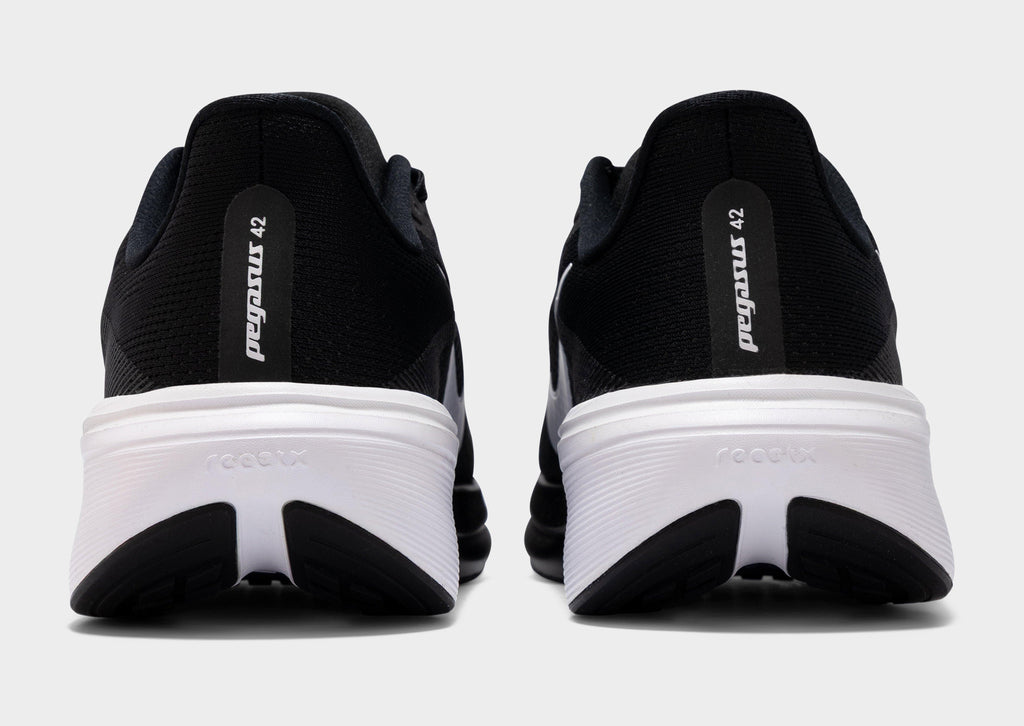 Pegasus 42 Women's