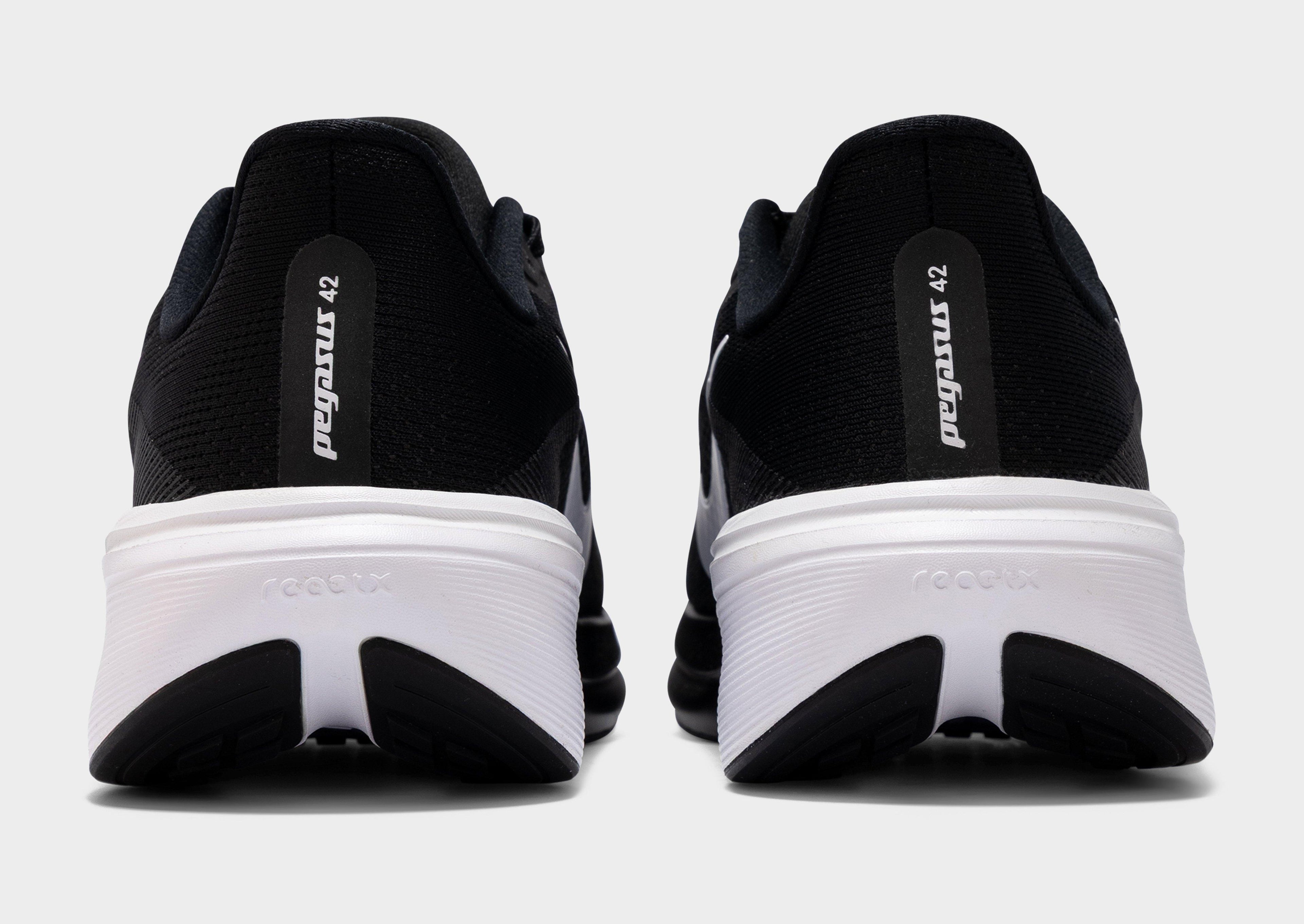 Pegasus 42 Women's