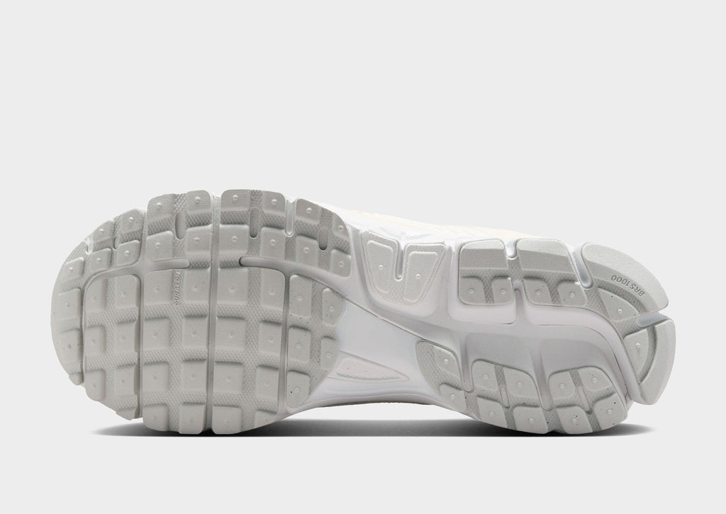 Vomero 5 Women's