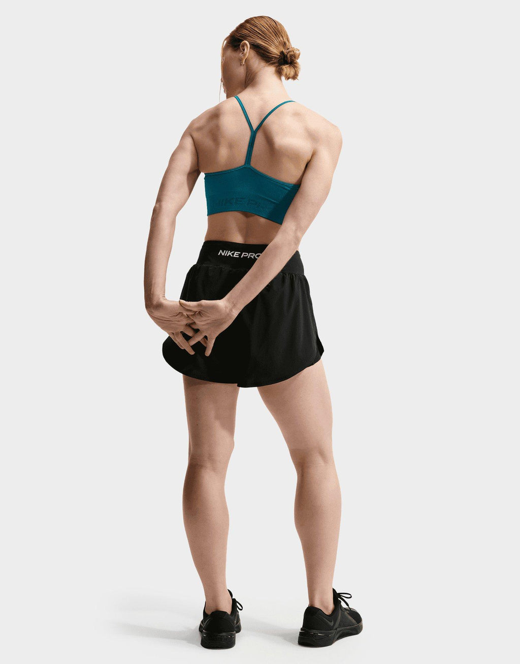 Pro Seamless Sports Bra