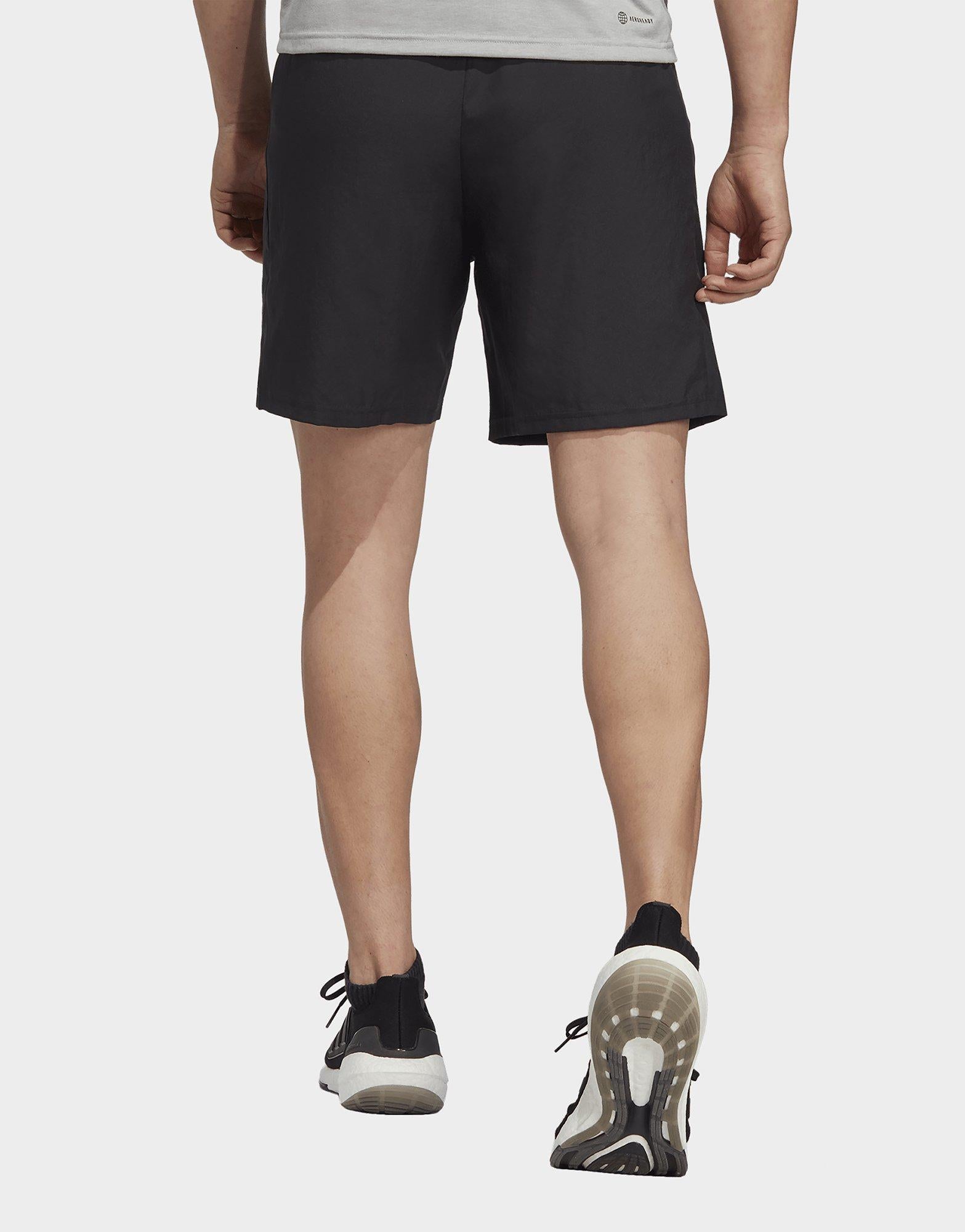 Training Essential Woven Shorts