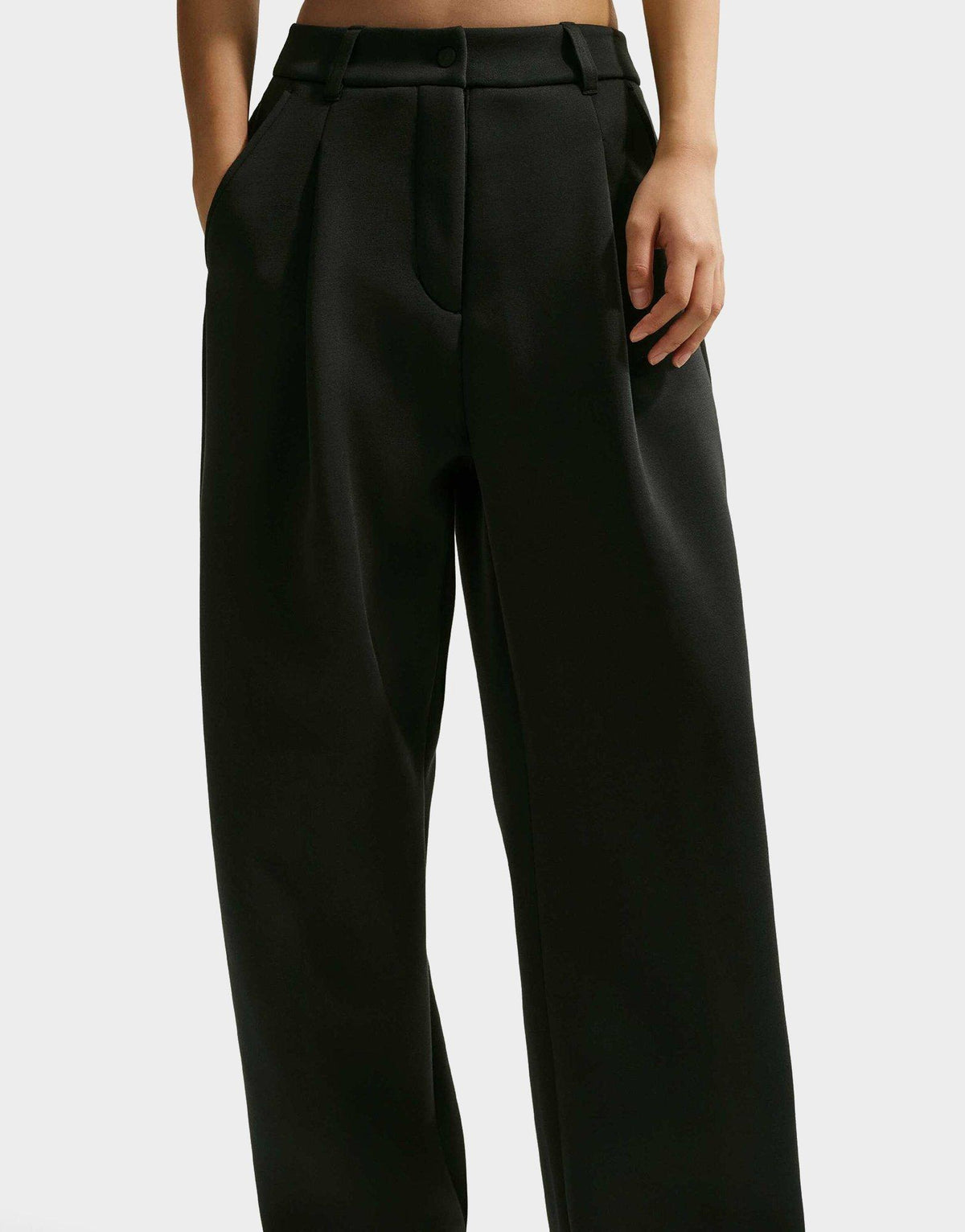 WOMEN'S LOOSE MID-RISE