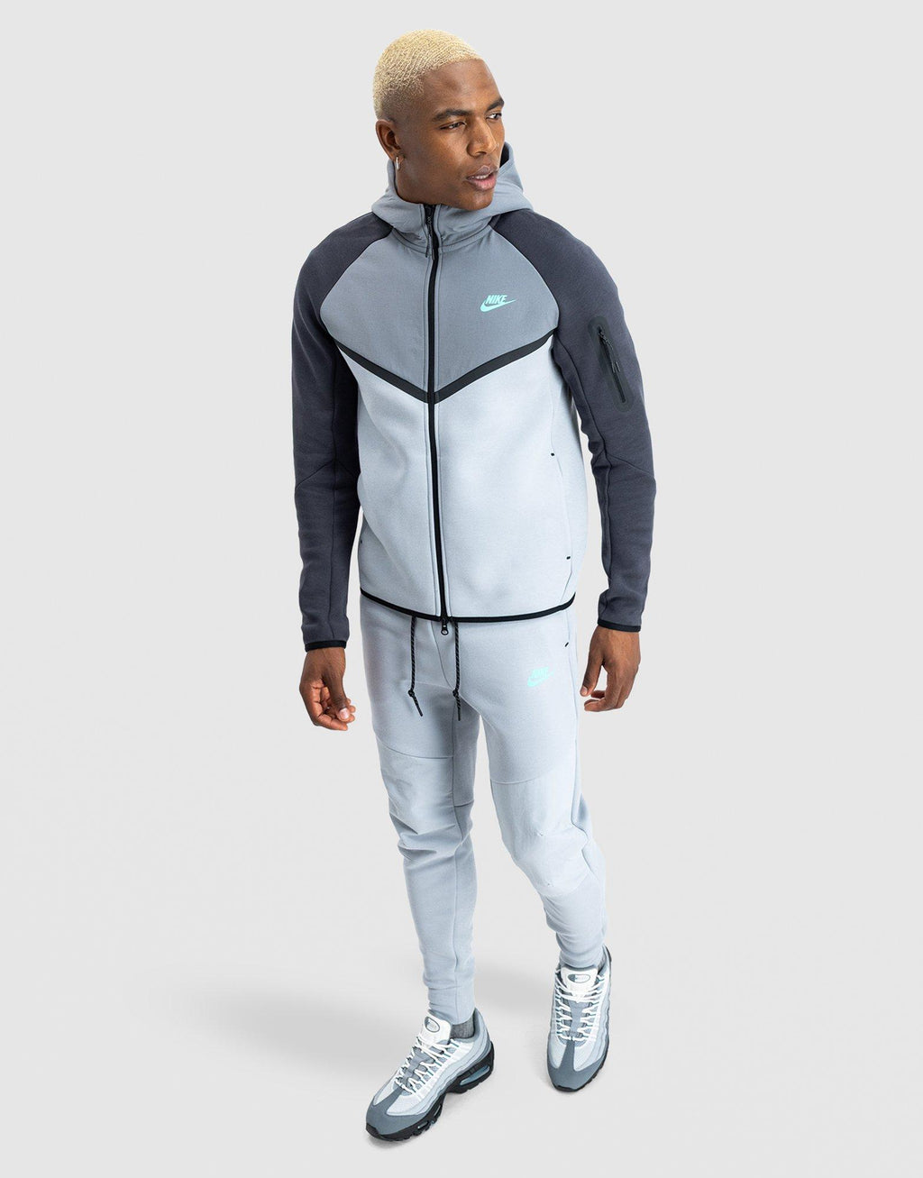 Tech Fleece Full-Zip Hoodie