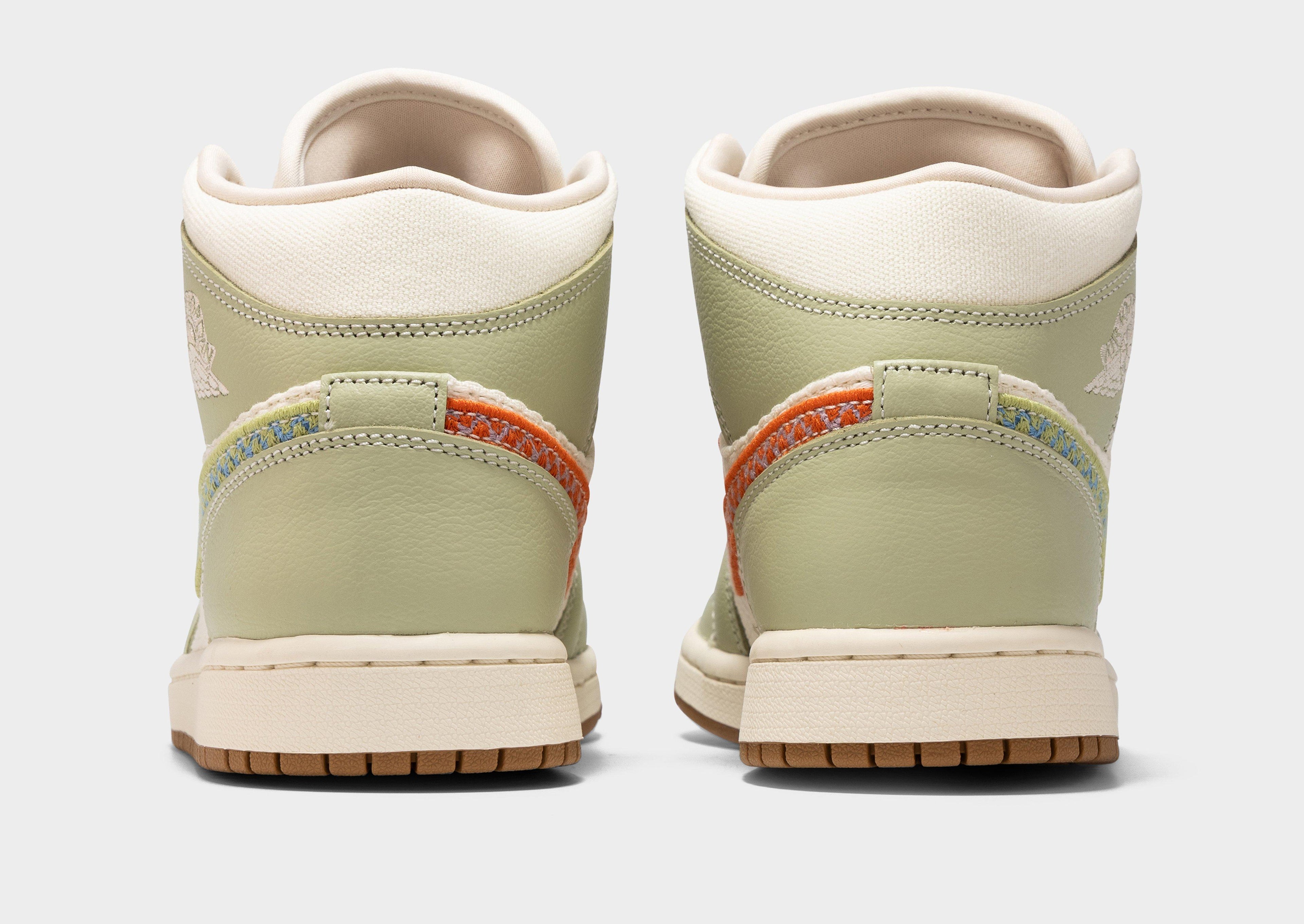 Air 1 Mid SE Women's