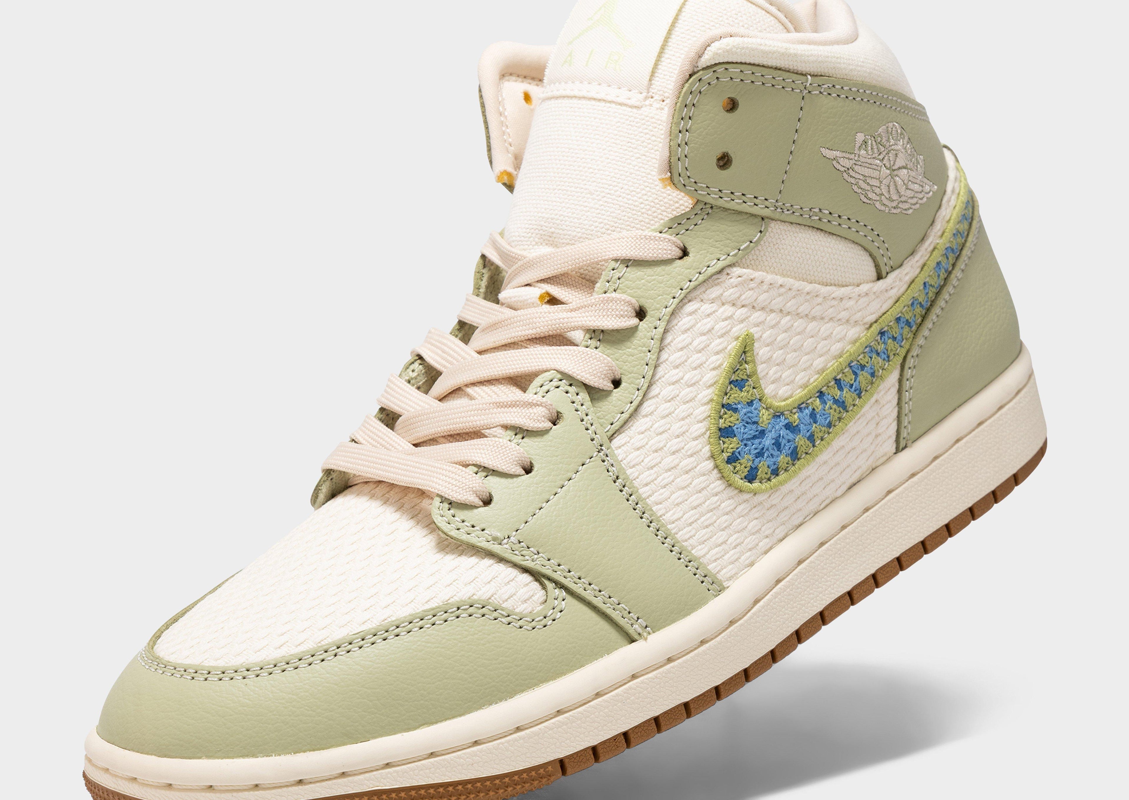 Air 1 Mid SE Women's