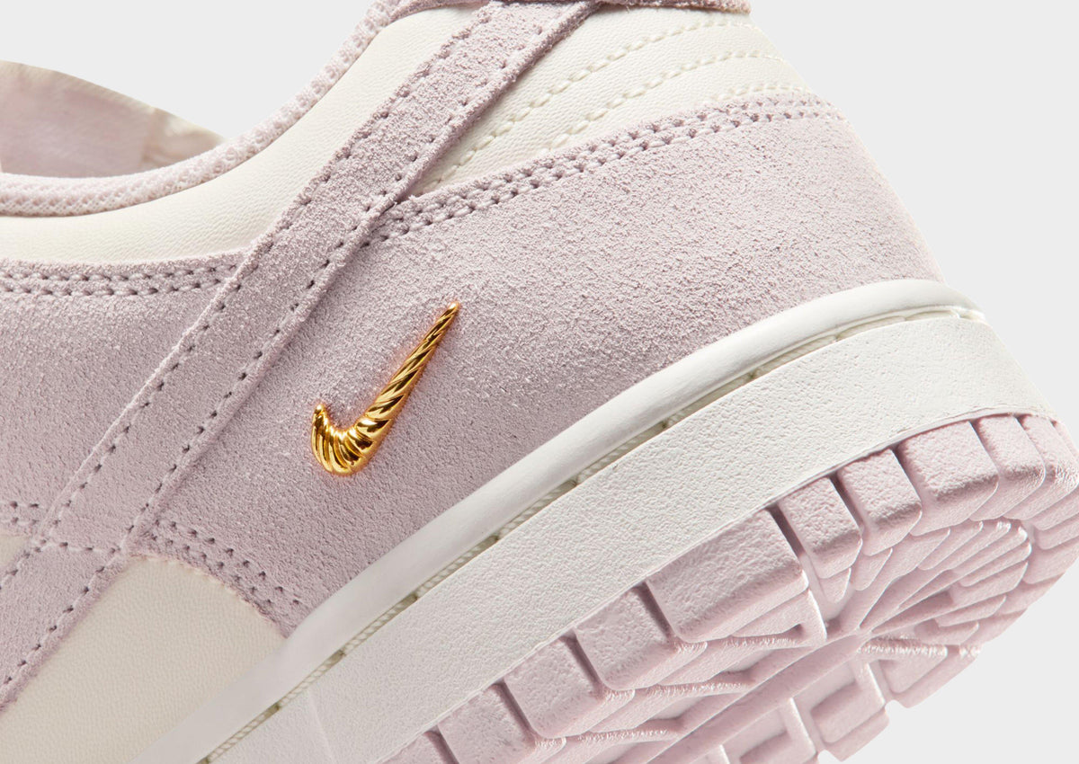 Dunk Low Suede Women's