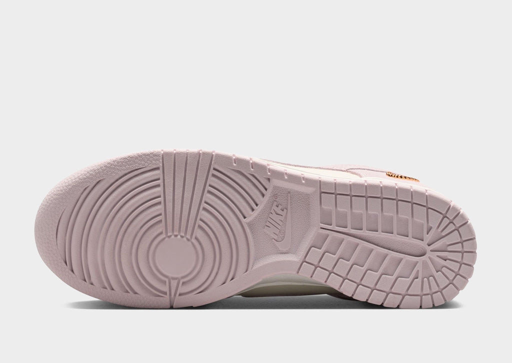 Dunk Low Suede Women's