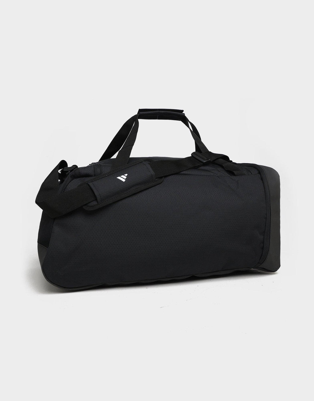 Essentials 3-Stripes Duffel Bag Medium