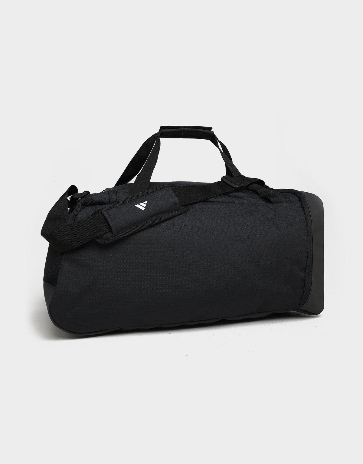 Essentials 3-Stripes Duffel Bag Medium
