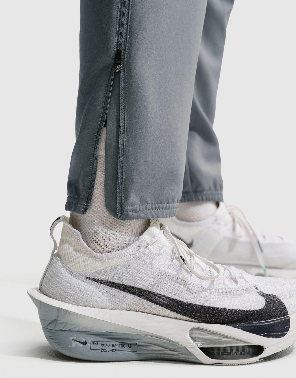 Challenger Dri-FIT Woven Running Pants