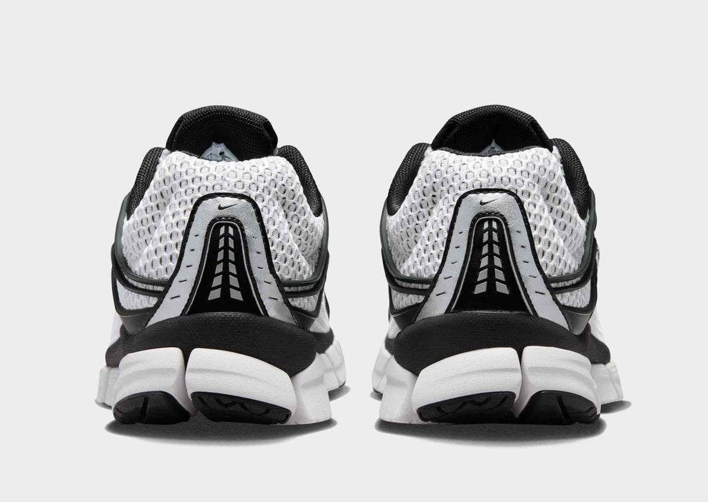 Zoom Skylon 11