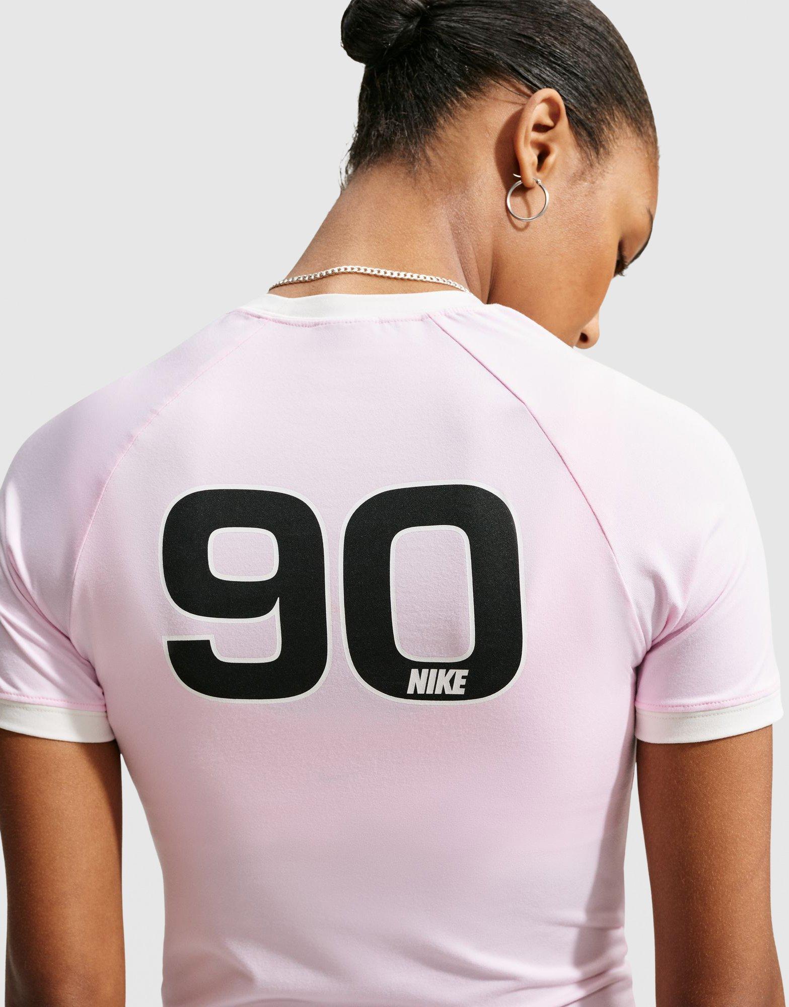 Fitted T-Shirt