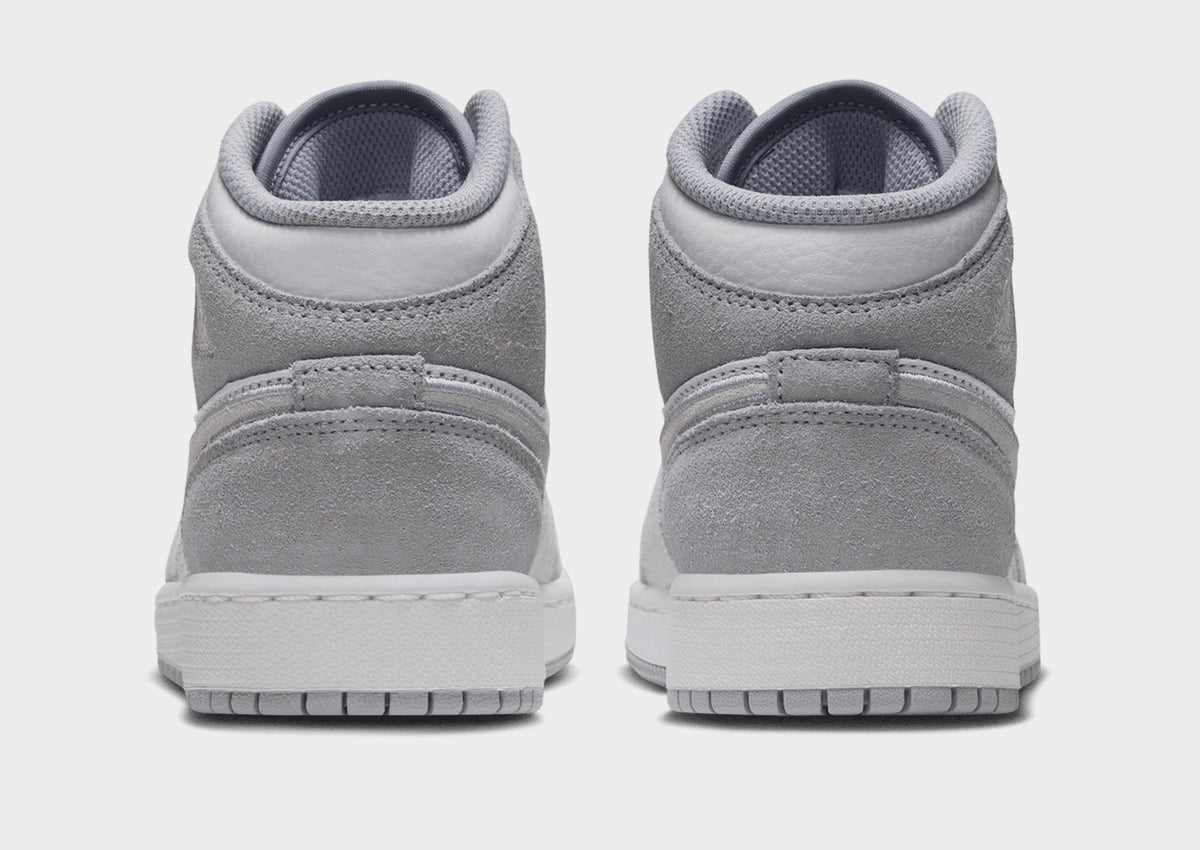 Air 1 Mid SE Junior's