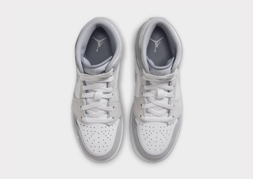 Air 1 Mid SE Junior's