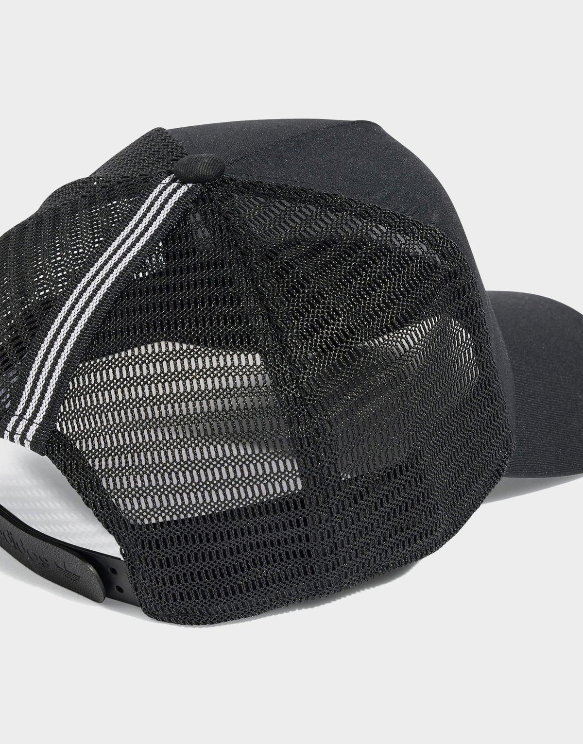 Adicolor Classic Curved Foam Trucker Cap