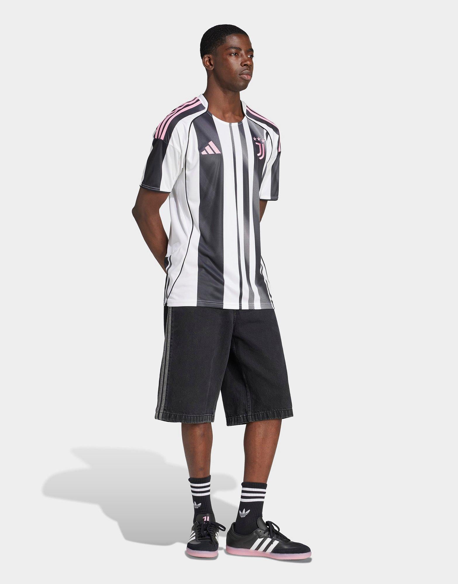 Juventus 2025/26 Home Shirt