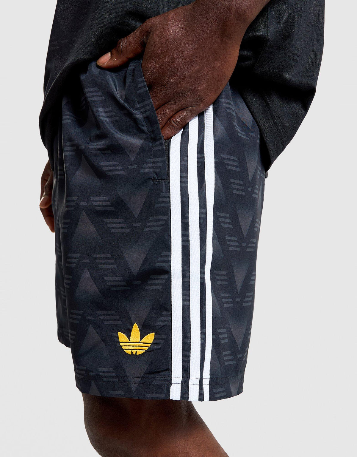 Football 3-Stripes Shorts