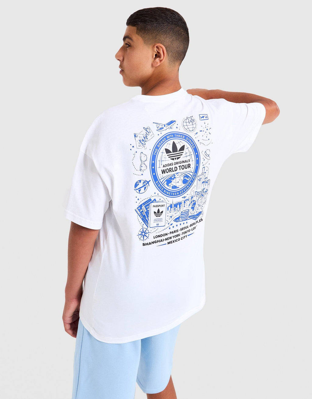 World Tour Graphic T-Shirt Junior's