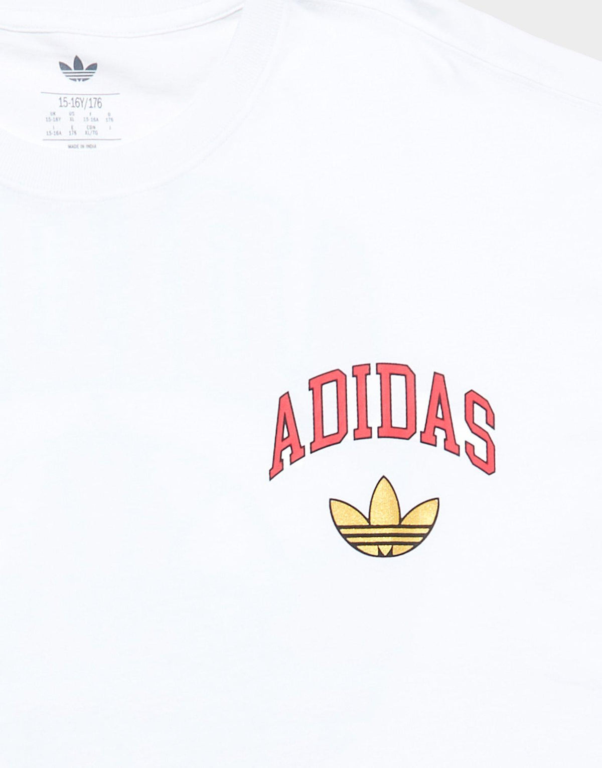 World Tour Graphic T-Shirt Junior's
