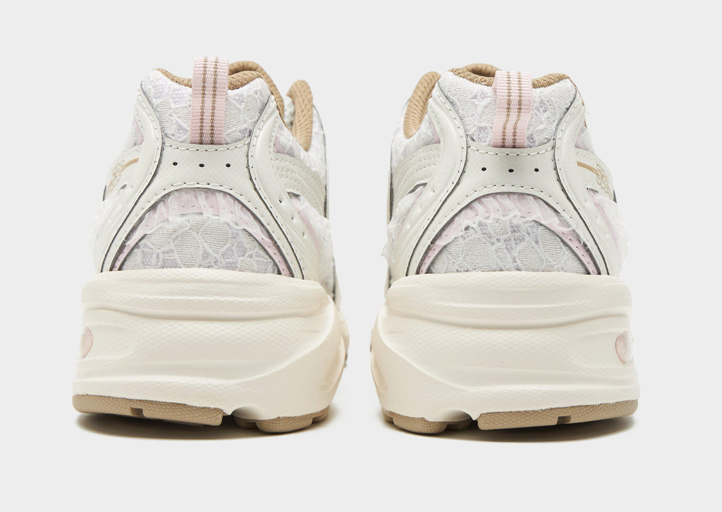 530 Women's