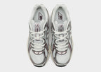 740 Women's