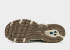 740 Women's