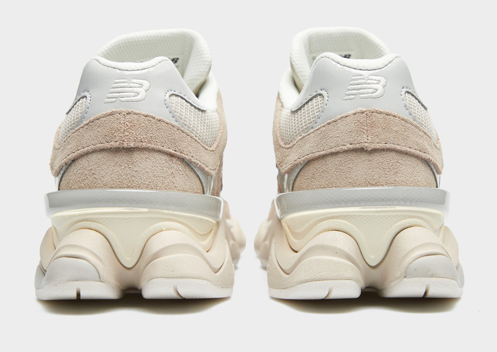 9060 Women's