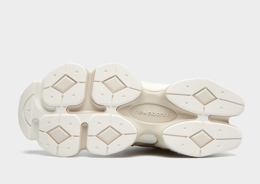 9060 Women's