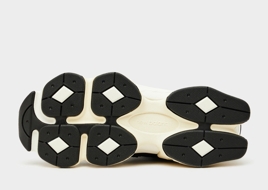 9060 Women's